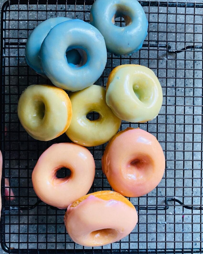 Pastel Donuts