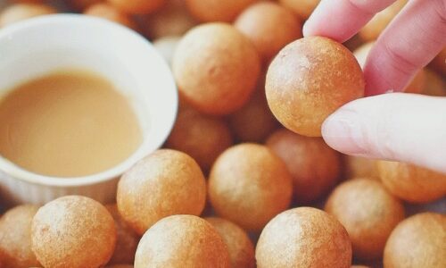 Fried Sweet Potato Balls (Bola Ubi Kopong)