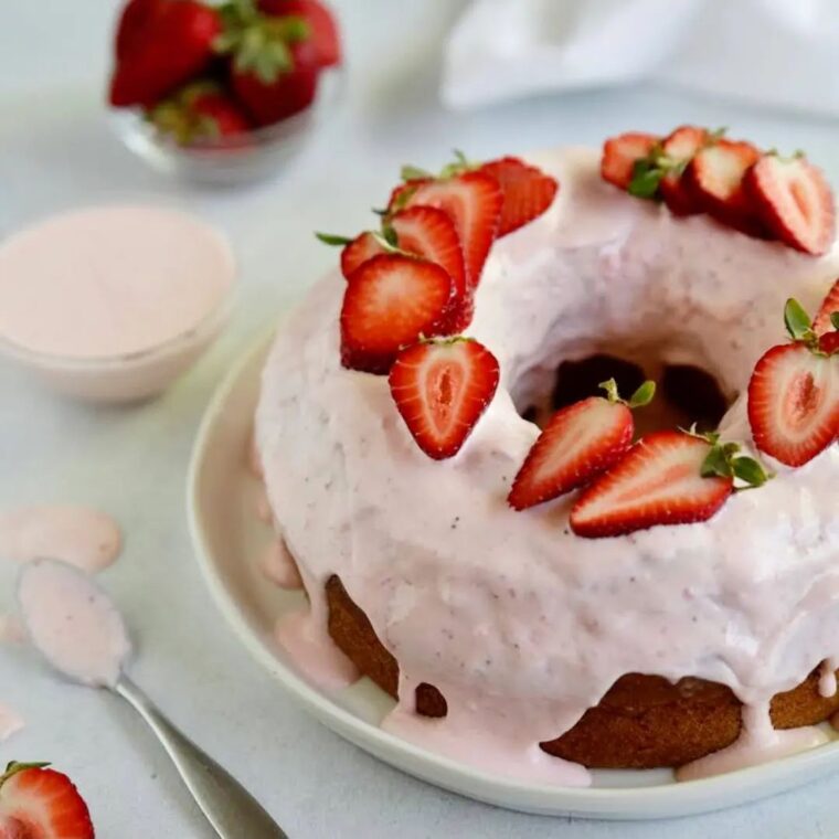 Strawberry Bundt Cake