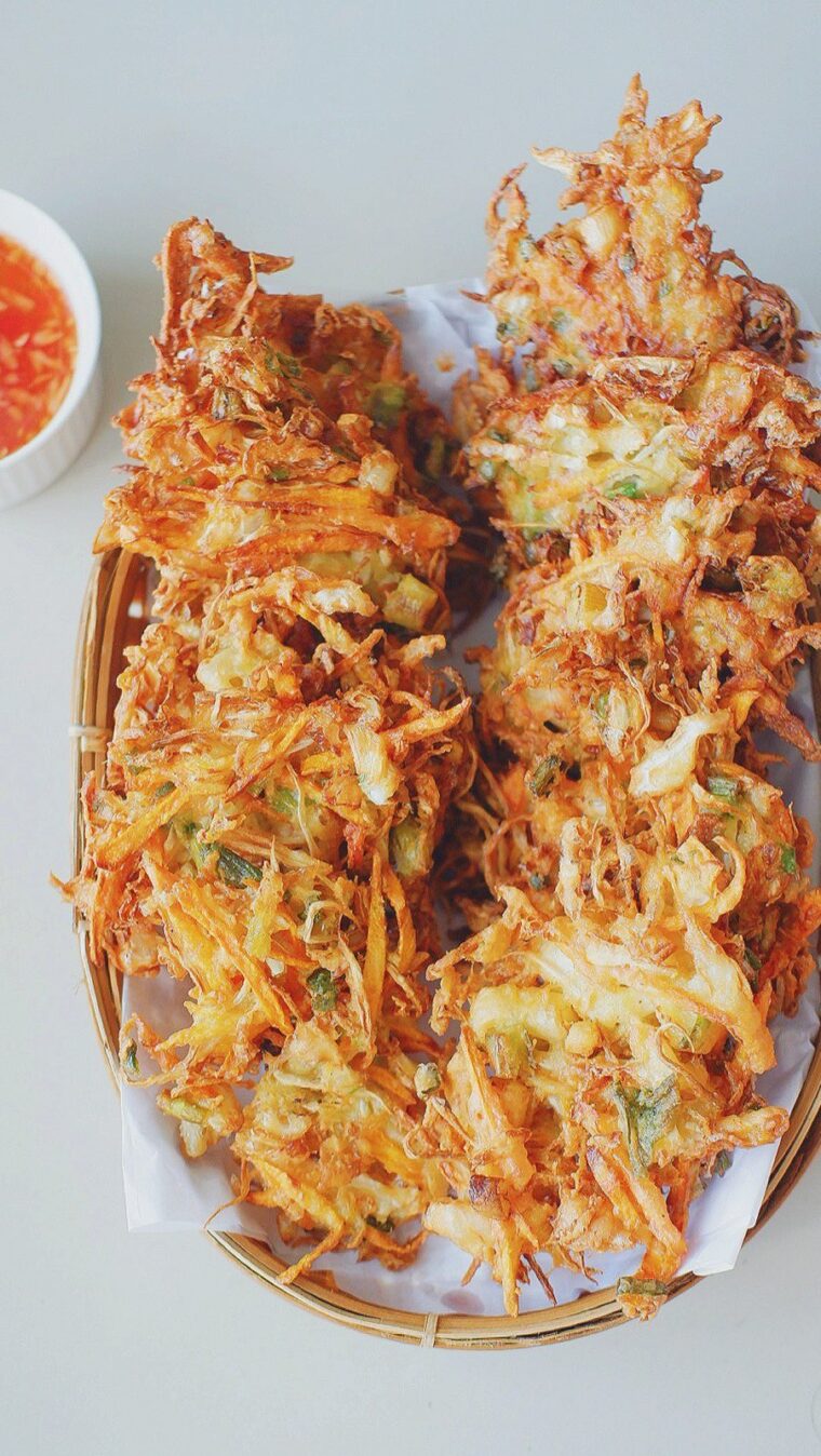 Crispy Vegetables Fritters (Bakwan Sayur)