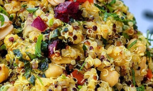 Golden Quinoa Salad - Main Dishes dari Cranberry
