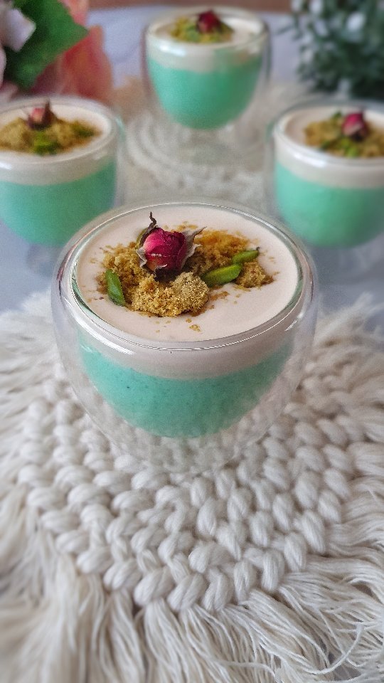 Pistachio Phirni