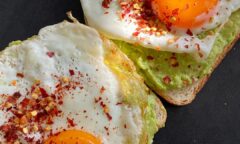 Spicy Smashed Avocado With Fried Eggs