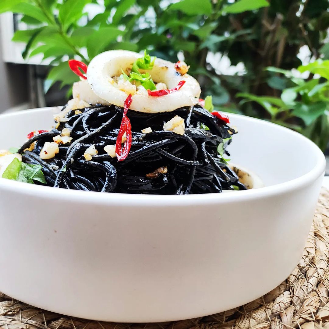 Squid Ink Pasta With Garlicky Calamari Recipe from @wondernonieskitchen ...
