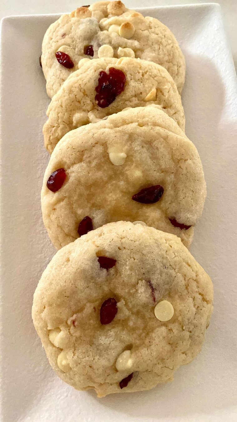 White Chocolate And Cranberry Cookies
