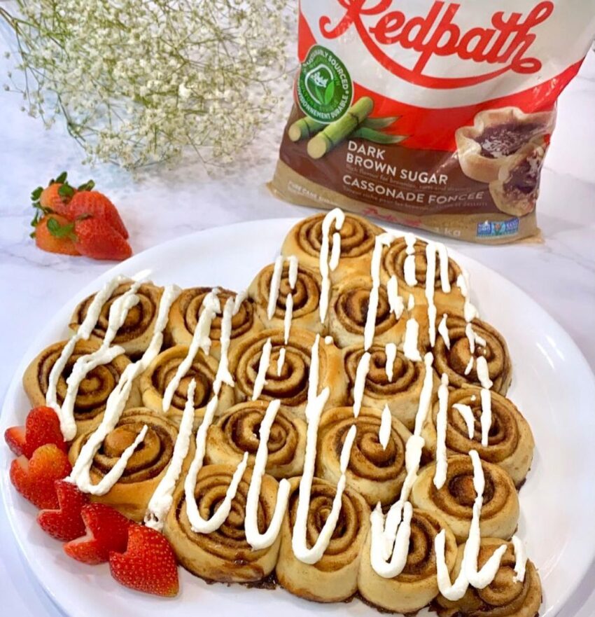 Heart-shaped Cinnamon Rolls