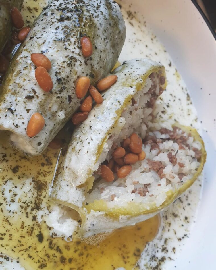 Kousa Bi Laban (Stuffed Zuchinnis In Yoghurt Sauce)