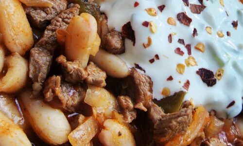 Kuru Fasulye With Cacik And Rice