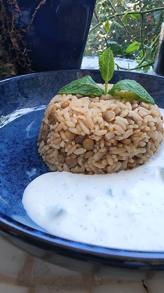 Mjadrah (Lentil Rice Pilaf)