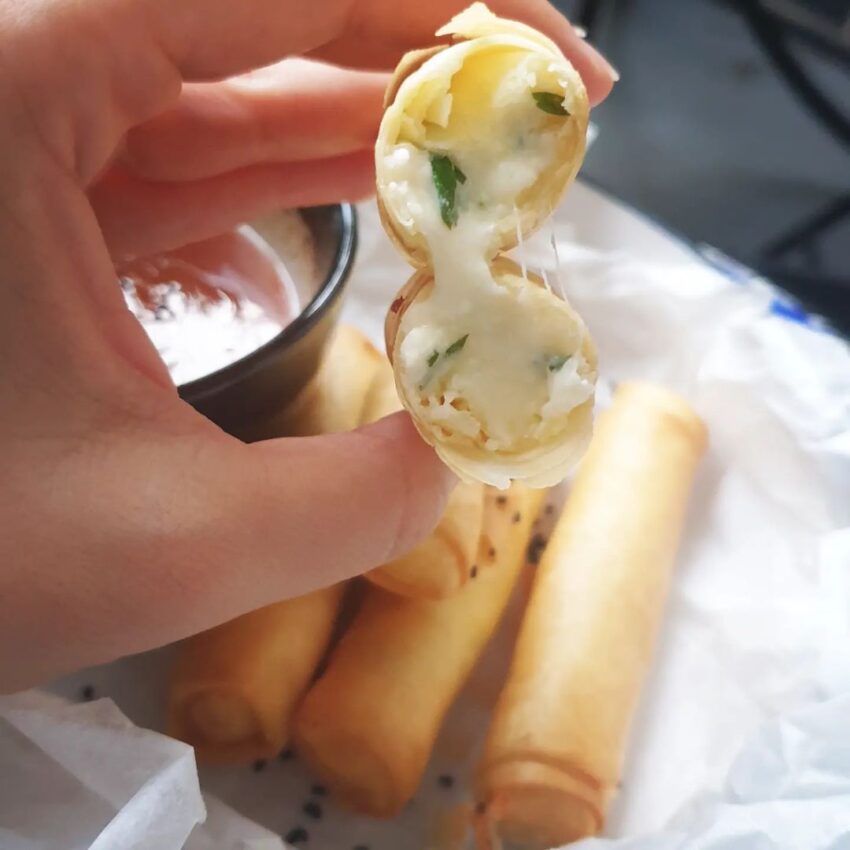Sigara Borek (Cheese Cigar Rolls)