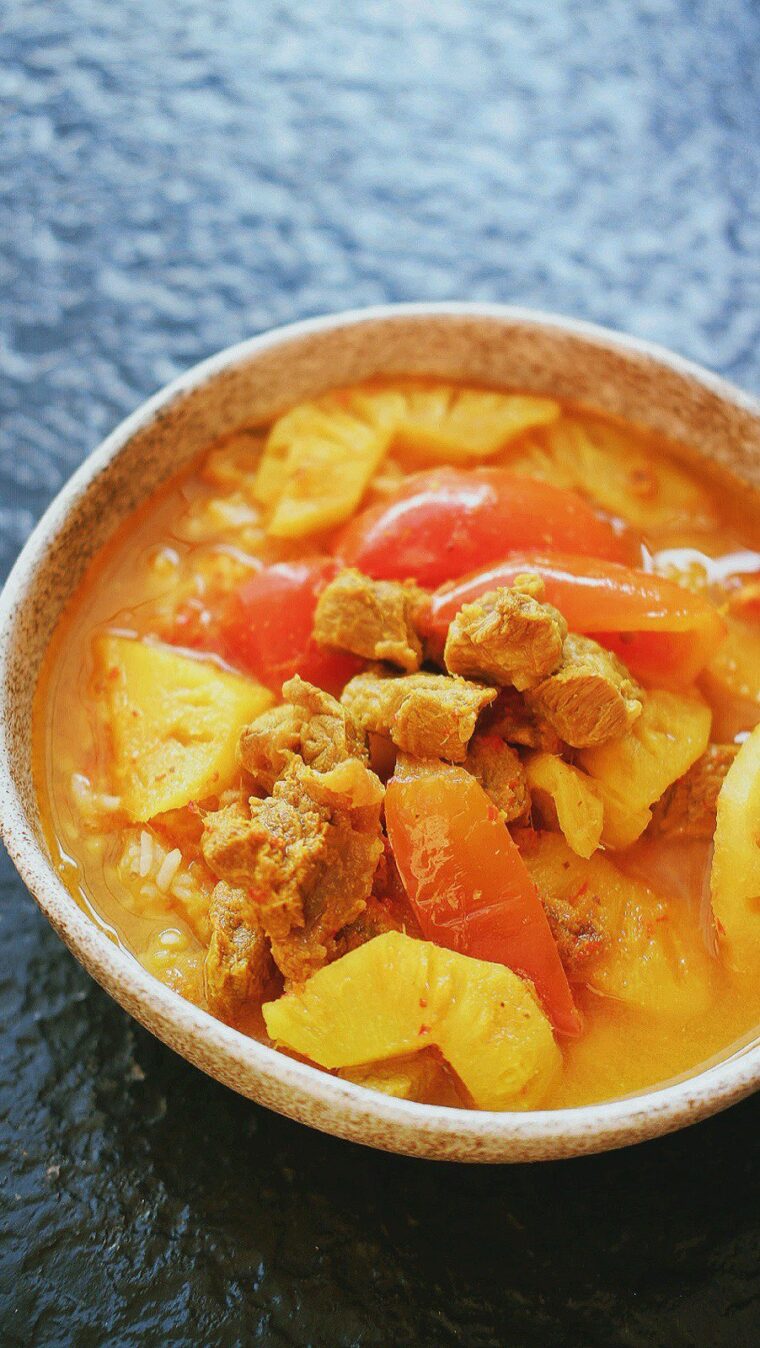 Spicy Sour Beef Soup / Lempah Kuning Daging