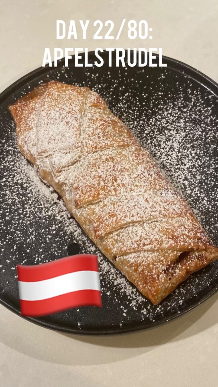 Viennese Apfelstrudel