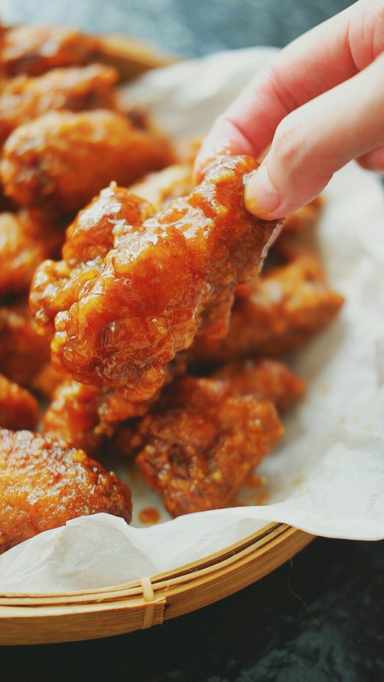 Crispy Hot Wings