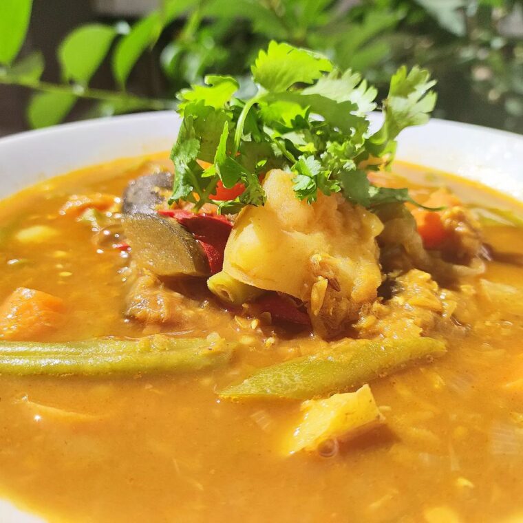 Masoor Dal & Vegetable Curry