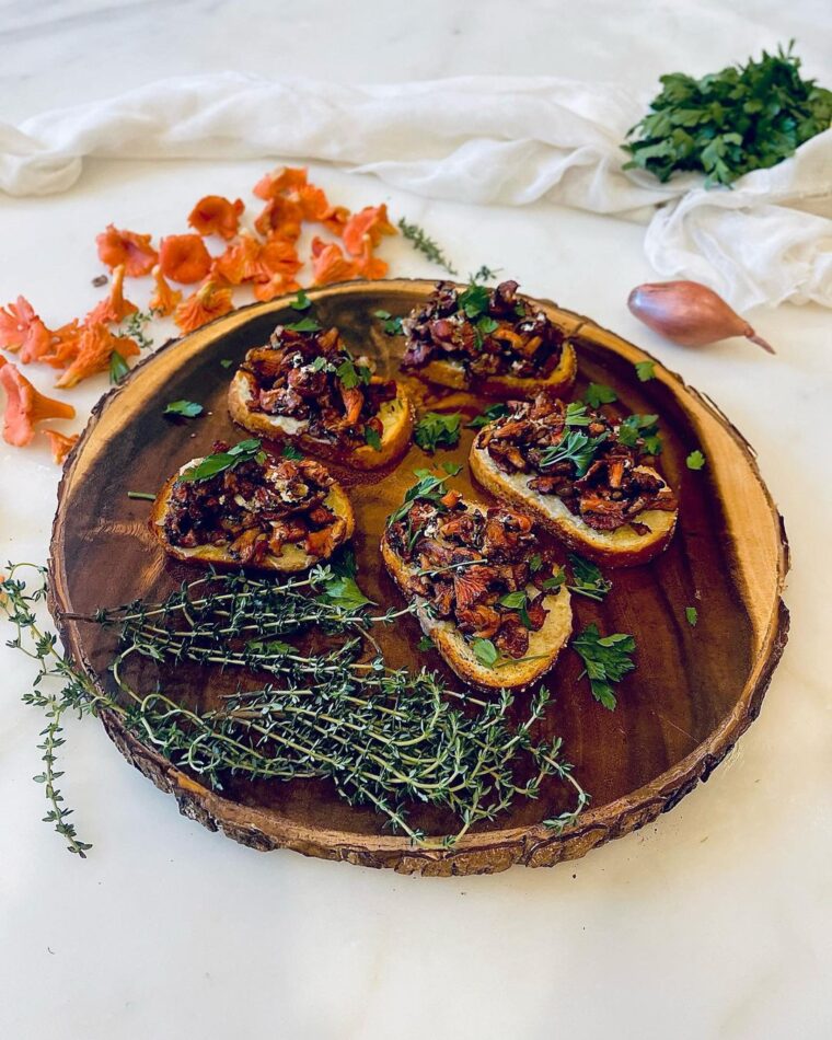 Mushroom Bruschetta On Gruyère Toast