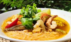 Tom Yum Goong (Tom Yum With Shrimp)