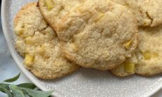 Chewy Pineapple Cookies