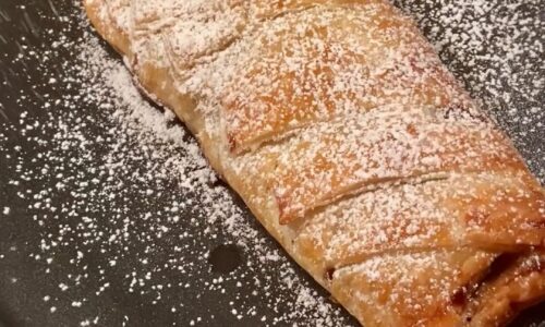 Apfelstrudel - Snacks & Sweets Recipes dari Apple