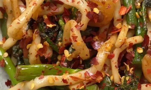 Spicy Garlic Prawn Noodles