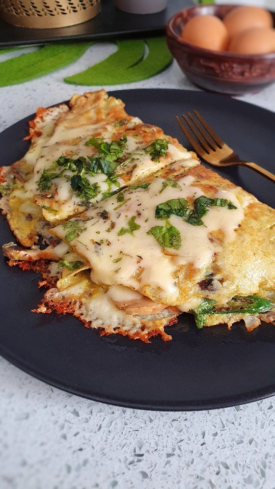 Cheese Mushroom Omlette