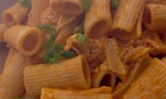 Cheesy Gochujang And Chicken Rigatoni