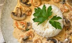 Creamy Garlic Prawns Served With Basmati Rice