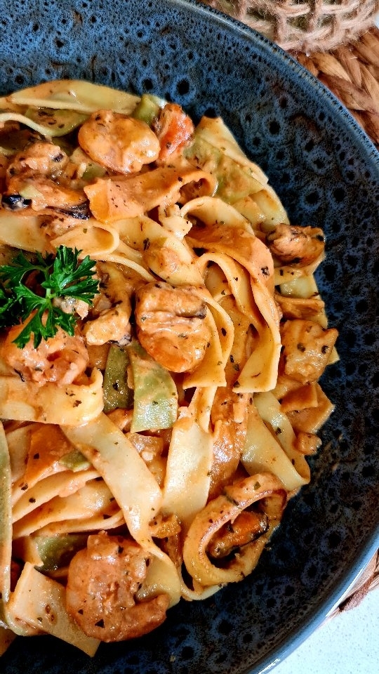 One Pot Seafood Pasta