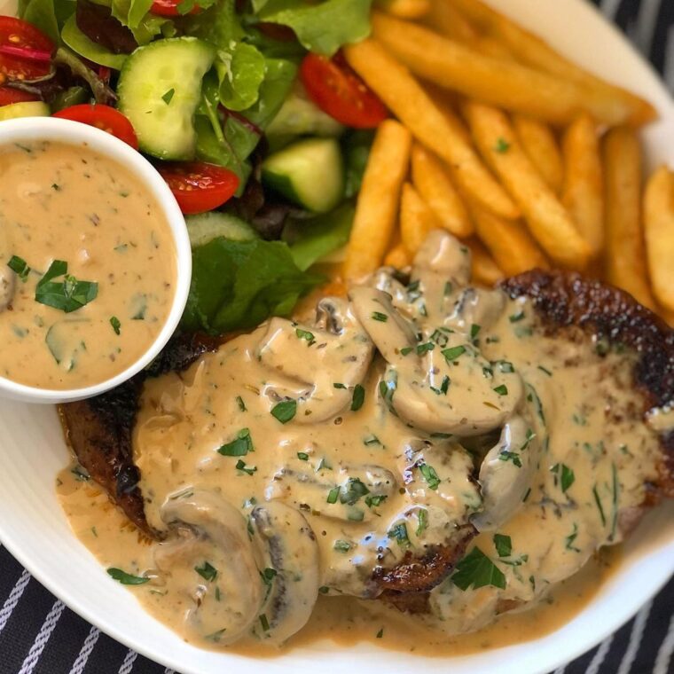Steak With Mushroom Sauce
