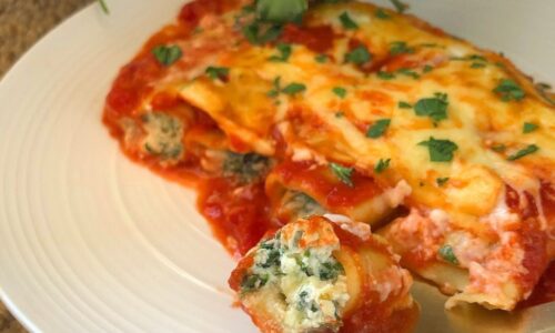 Stuffed Cannelloni With Creamy Béchamel Sauce