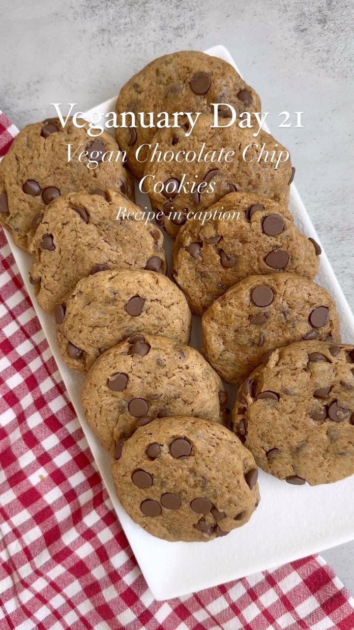 Vegan Chocolate Chip Cookies