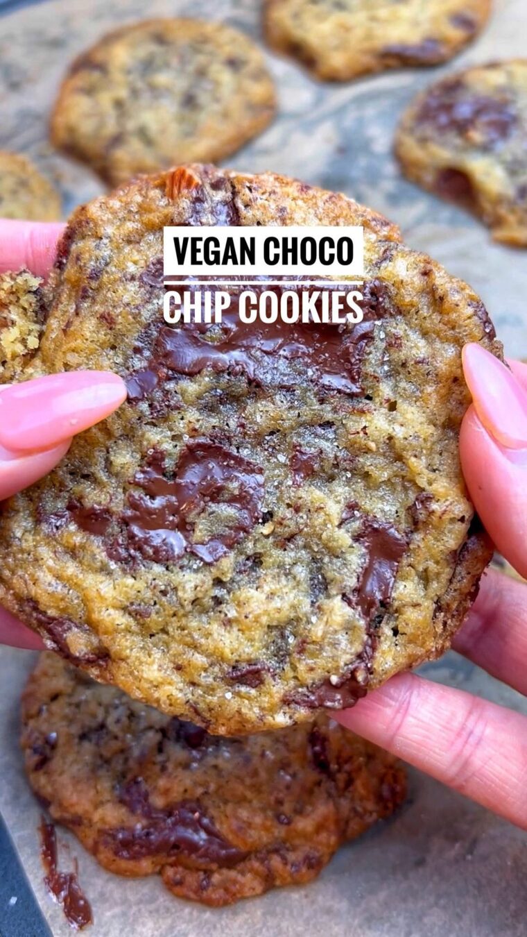 Vegan Chocolate Chip Cookies