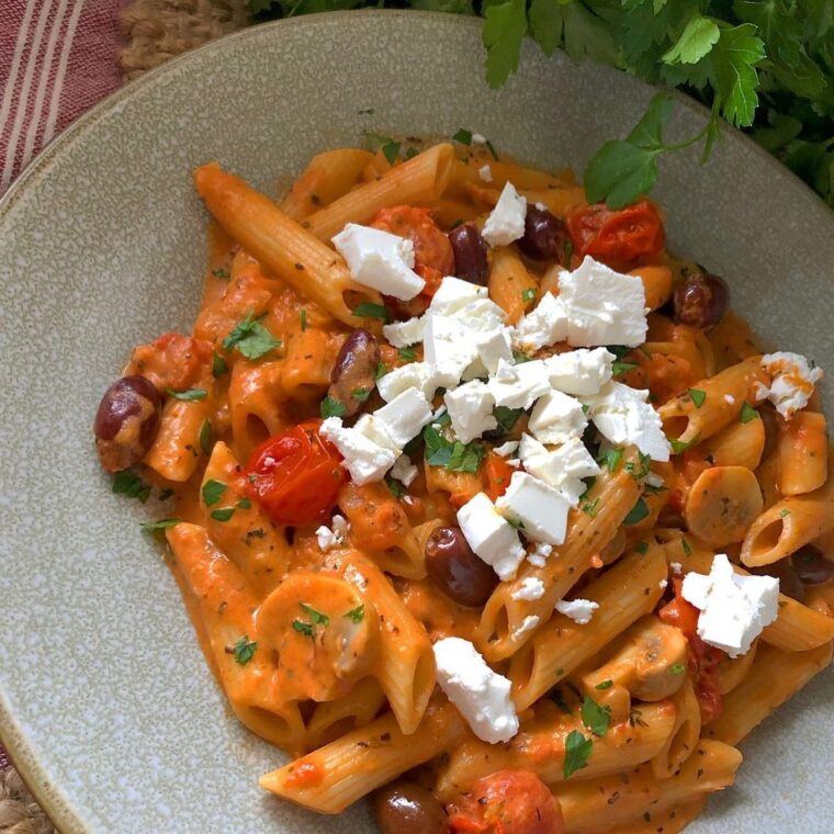 Vegetarian Pink Sauce Pasta