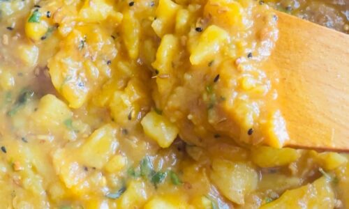 Achari Aloo Tarkari