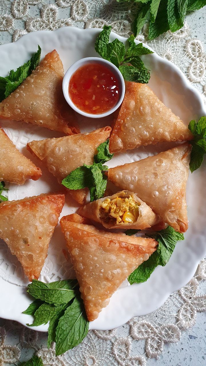 Chicken Cheese Samoosa