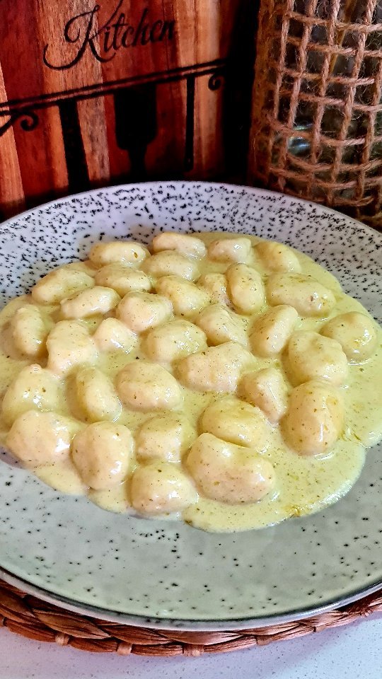 Creamy Pesto Gnocchi