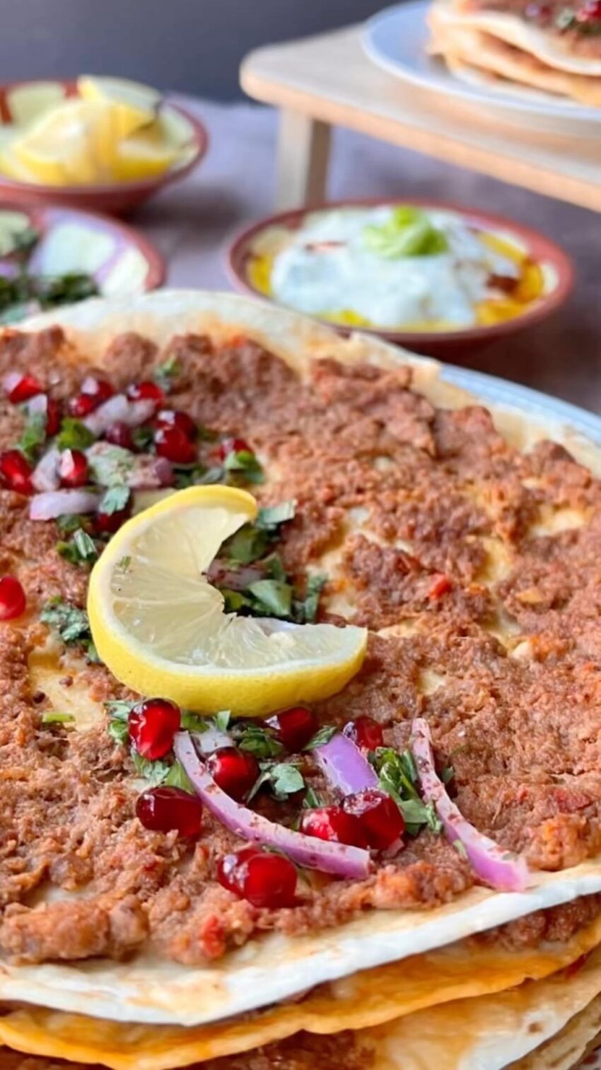 Lahmajun