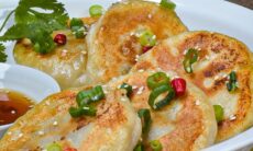 Pan Fried Chinese Beef Buns