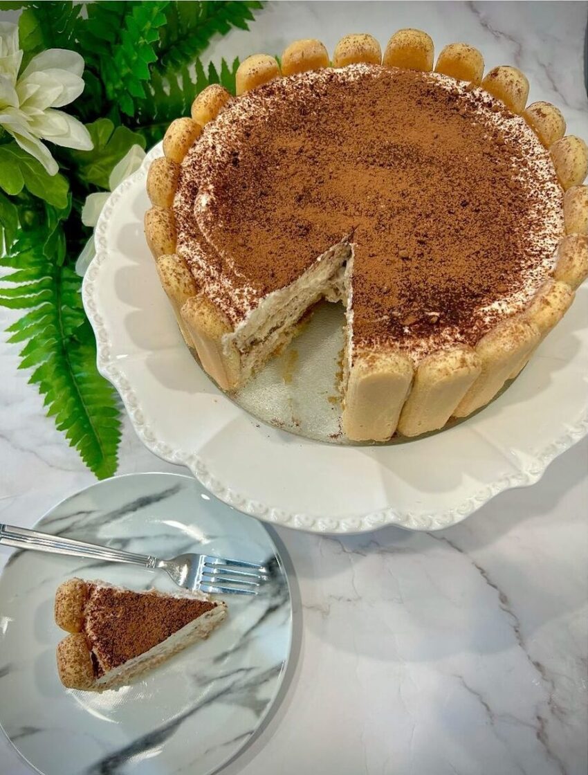 Tiramisu Cake
