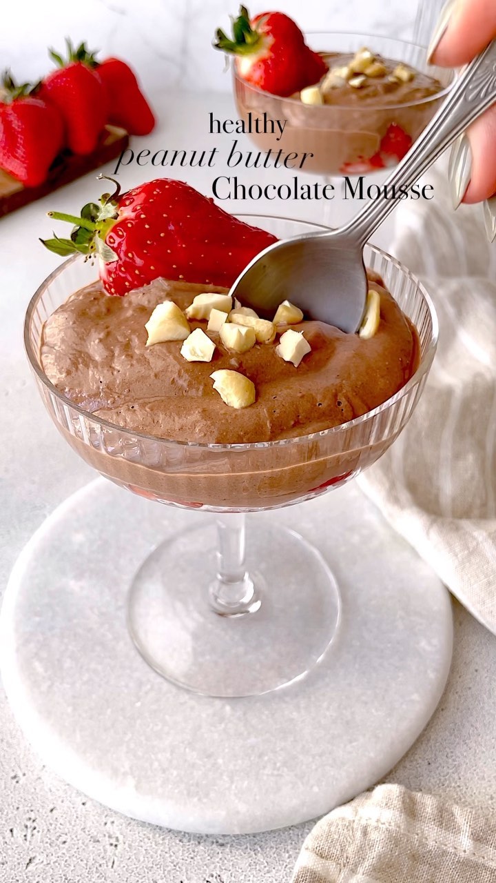 4-ingredient Peanut Butter Chocolate Mousse