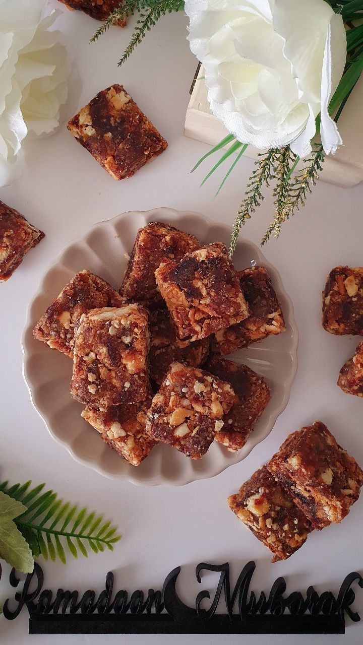 Marie-date Slices