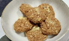 Chocolate Nestum Biscuits