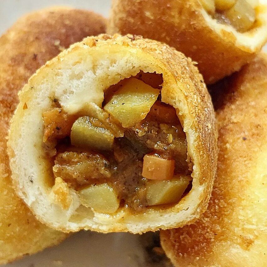 Karē Pan (Japanese Curry Bread)