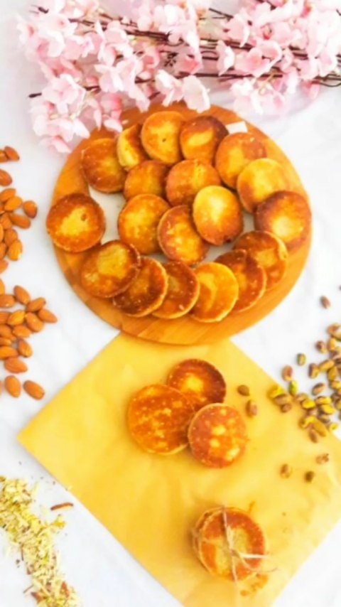 Meethi Tikyan