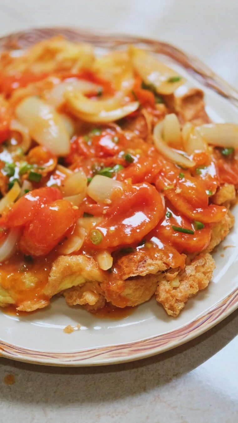Stir Fry Tomato With Crispy Omelette Egg