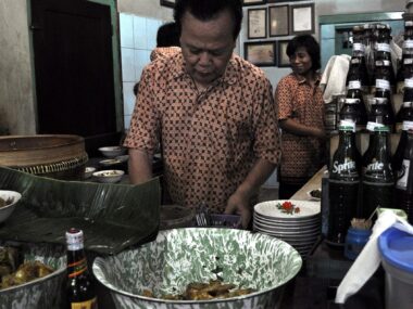 Top 12 Yogyakarta Foods That Worth To Try!