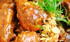 Chicken Stew In Sweet Soy Sauce / Ayam Semur