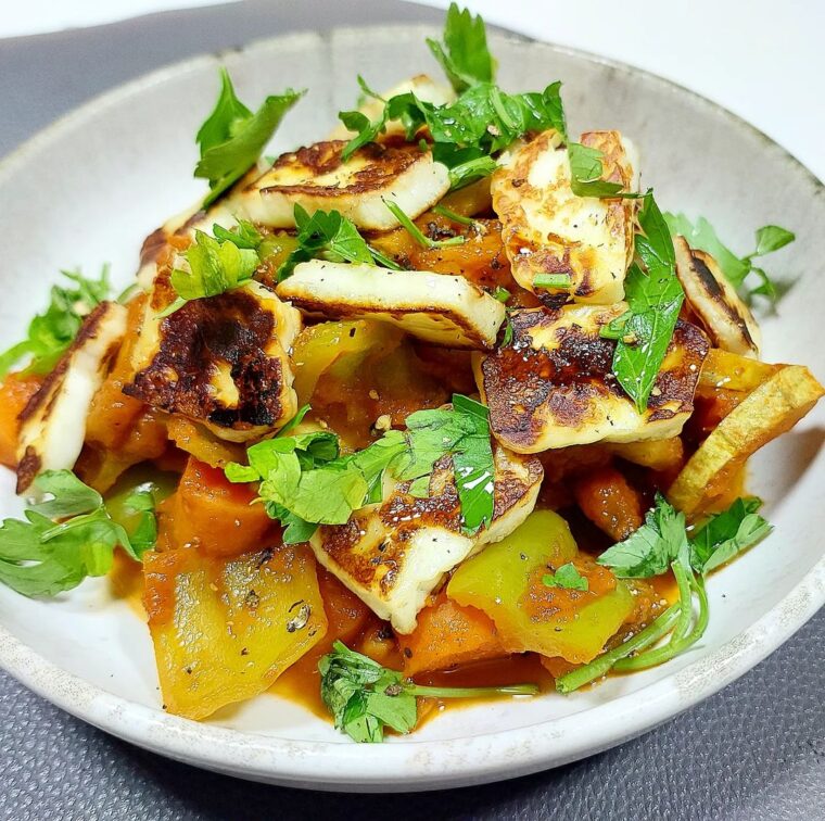 Mediterranean Vegetable Stew With Halloumi