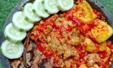 9 Various of Spicy Indonesian Food From the Ancient One and Viral One