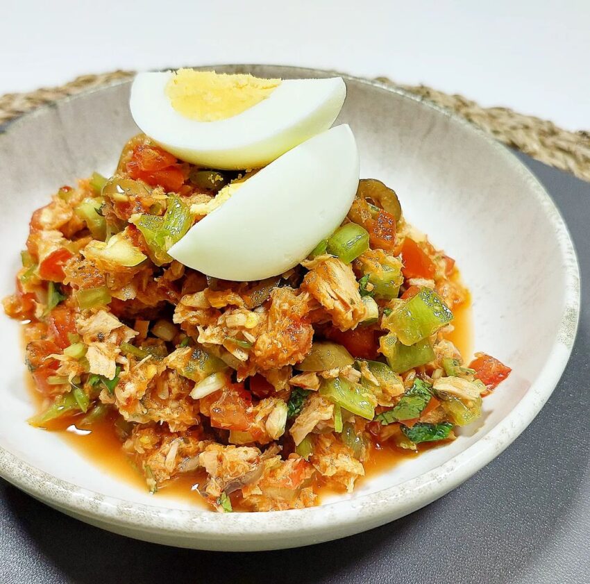 Slata Tounsia (Tunisian Salad)