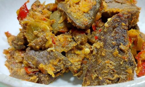 Paru Balado (Lungs In Indonesian Chilli Sauce)